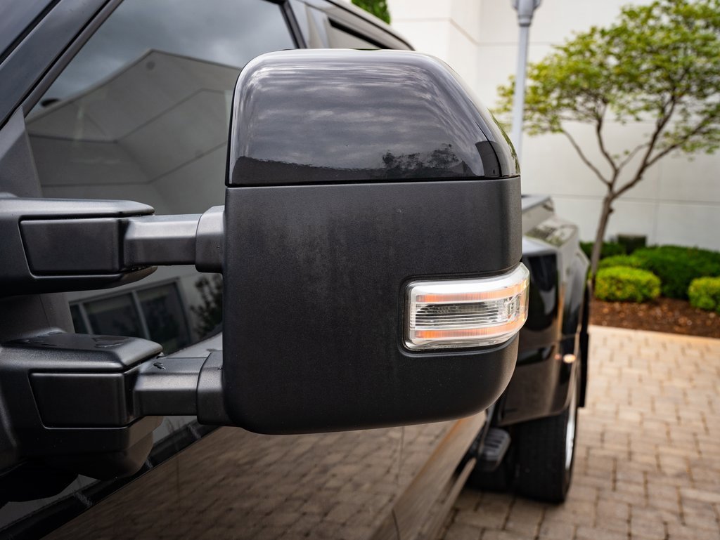 2023 Ford F-450 photo 16