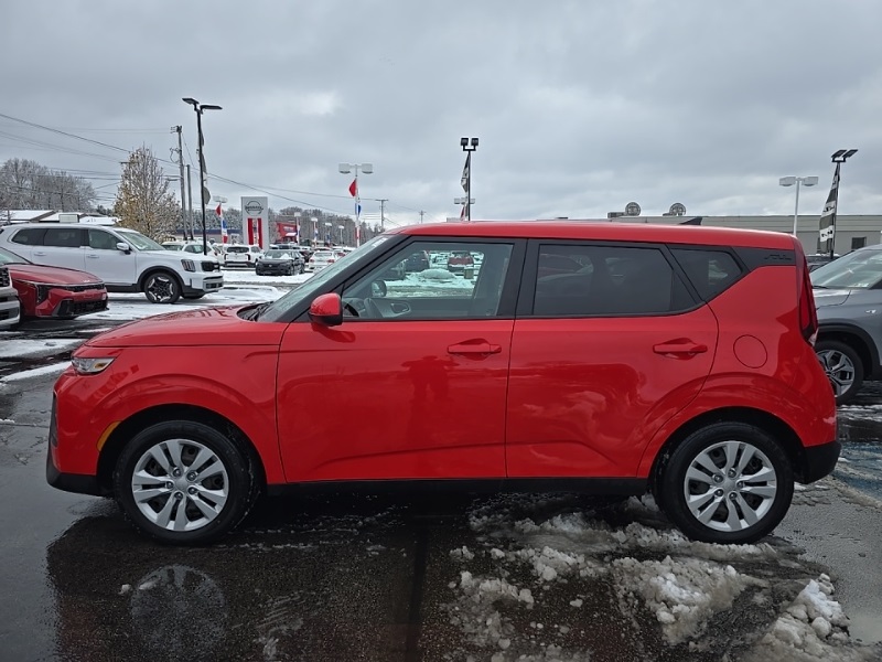 2022 Kia Soul LX photo 4