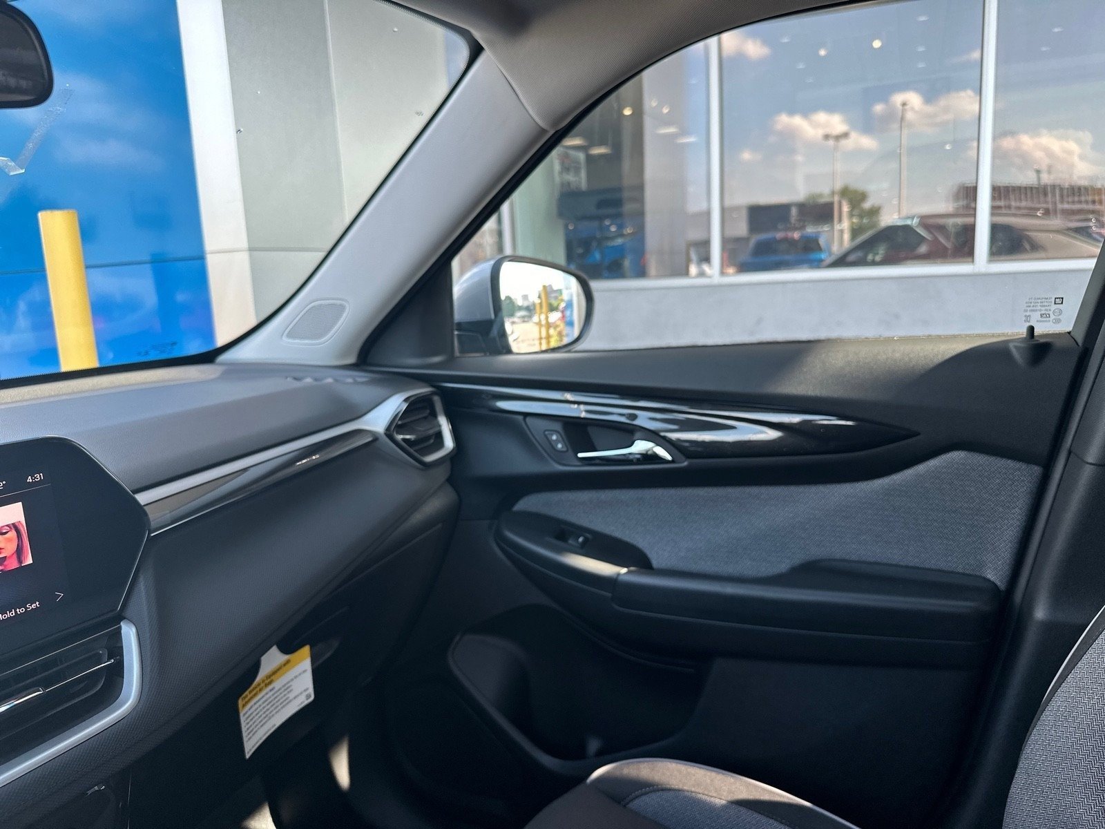 2026 Chevrolet Trailblazer LT photo 21