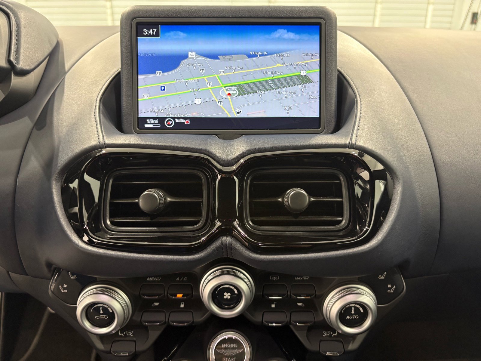2019 Aston Martin Vantage AM6 photo 14