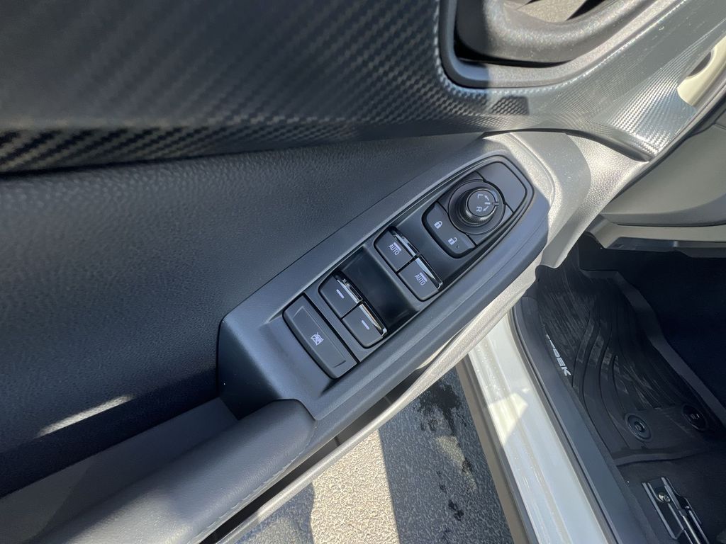 2025 Subaru Crosstrek Premium photo 21