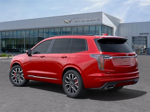 2025 Cadillac XT6 Sport photo 2