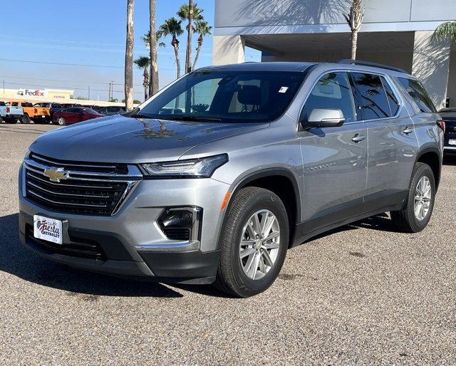 2023 Chevrolet Traverse Cloth photo 3