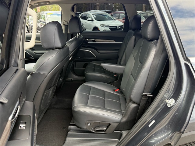 2022 Kia Telluride SX photo 3