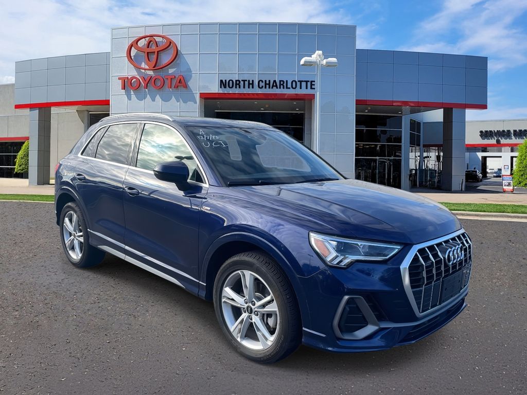 2023 Audi Q3 S Line Premium's photo