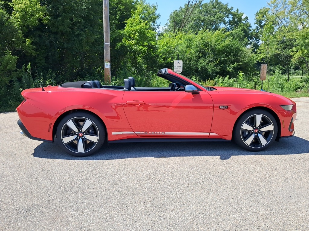 2025 Ford Mustang GT Premium Convertible photo 5