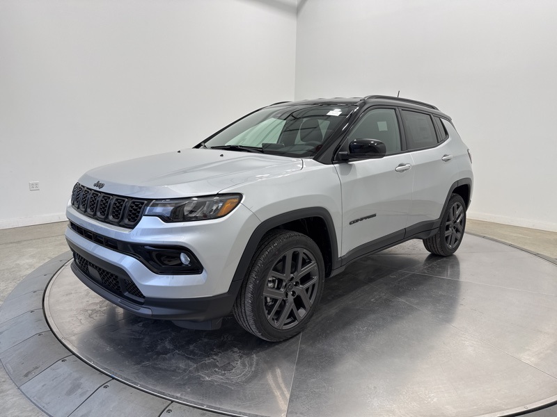 2026 Jeep Compass Limited Altitude photo 3