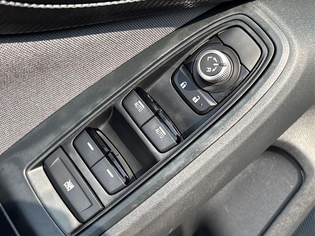 2023 Subaru Crosstrek Premium photo 29