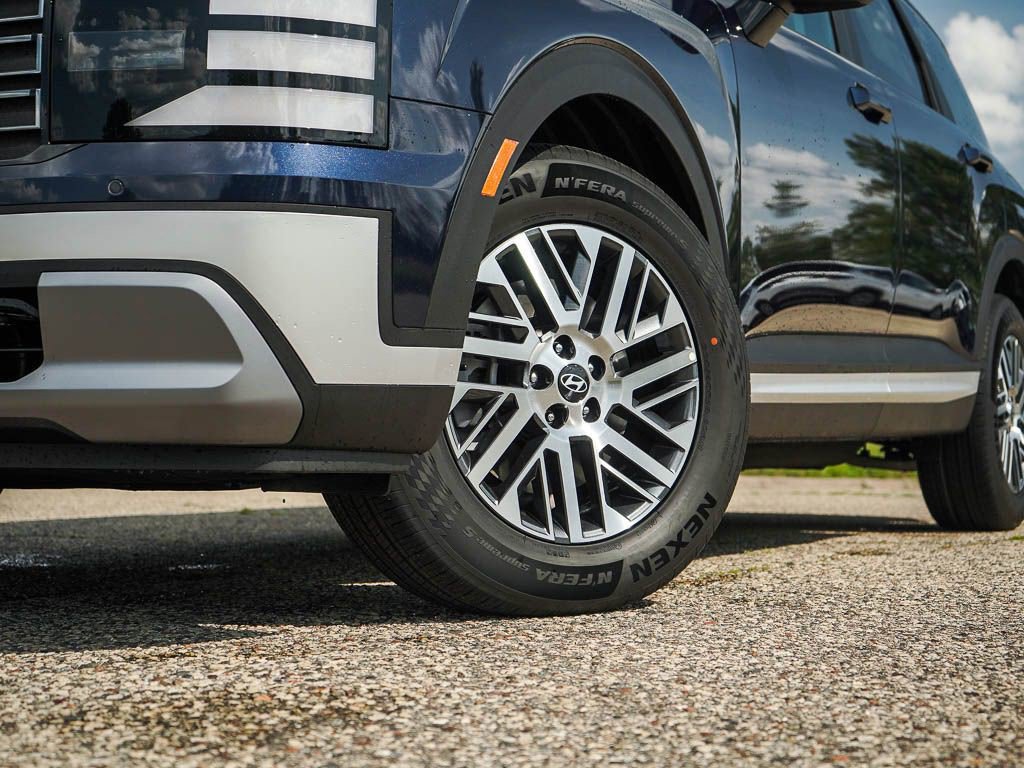 2026 Hyundai Palisade SEL photo 5