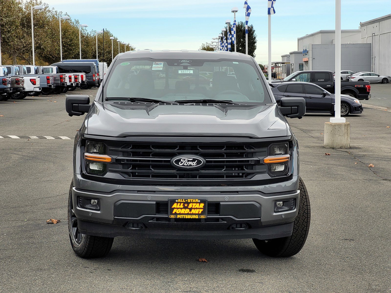 2025 Ford F-150 XLT photo 2