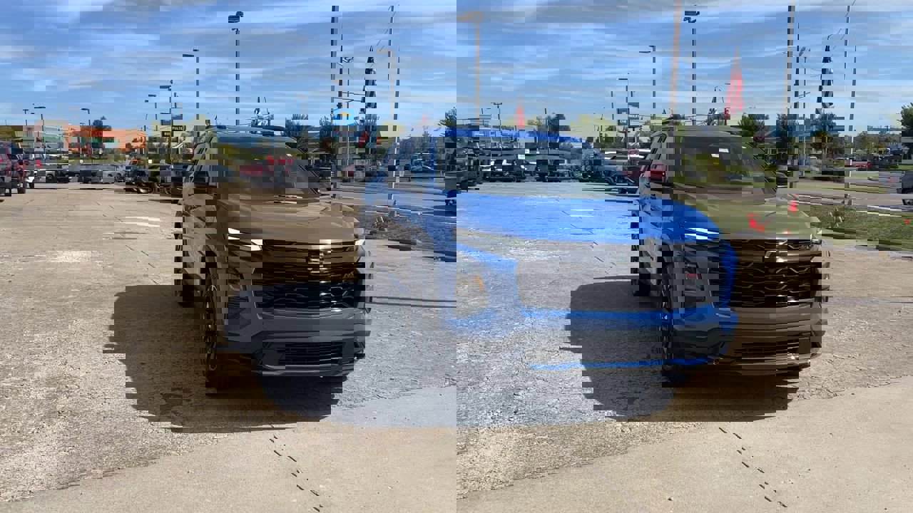 2026 Chevrolet Equinox RS photo 3