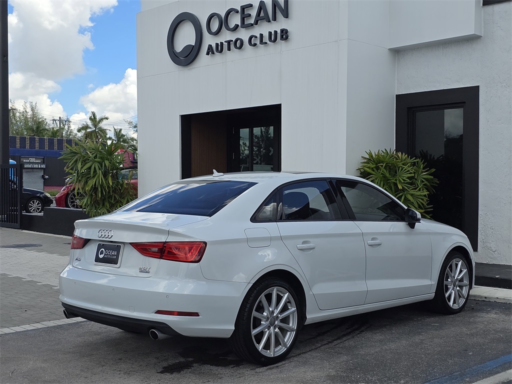 2015 Audi A3 2.0T Premium Quattro photo 4