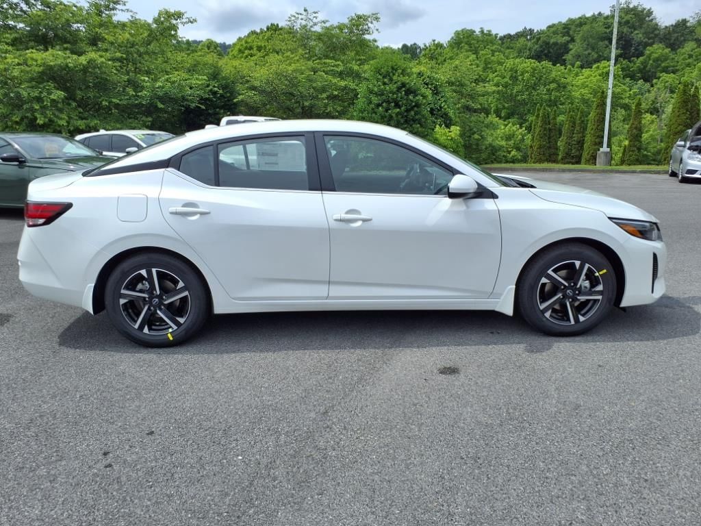 2025 Nissan Sentra SV photo 2