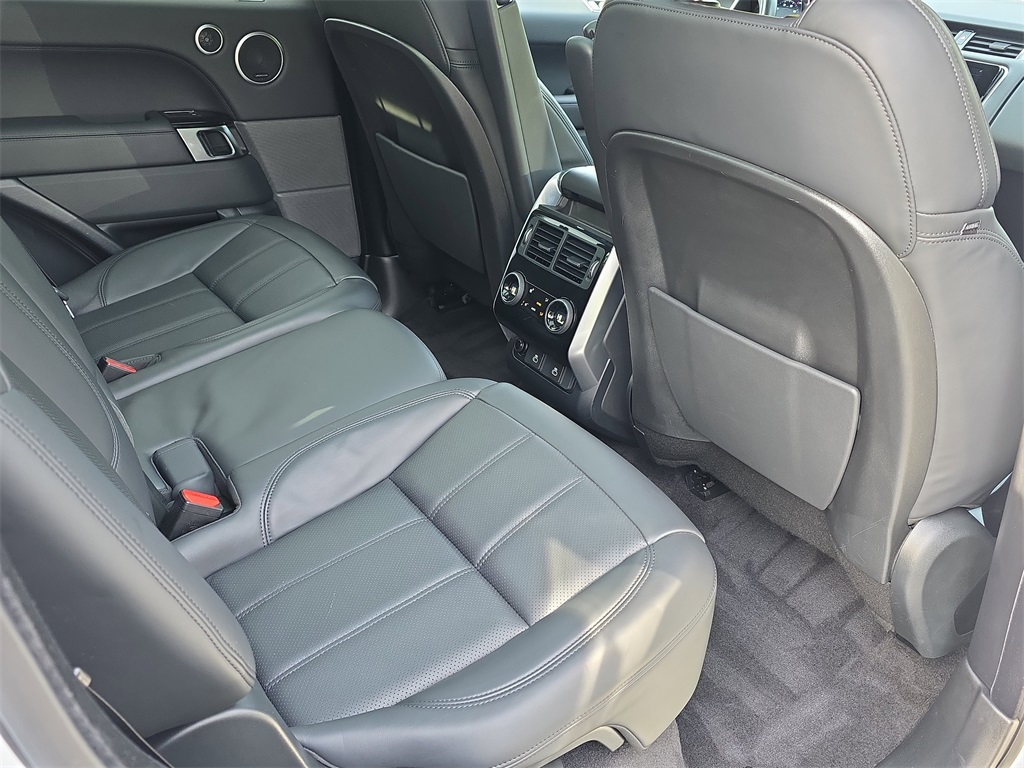 2022 Land Rover Range Rover Sport HSE Silver Edition photo 10