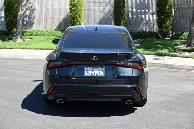 2022 Lexus IS 350 F SPORT photo 5
