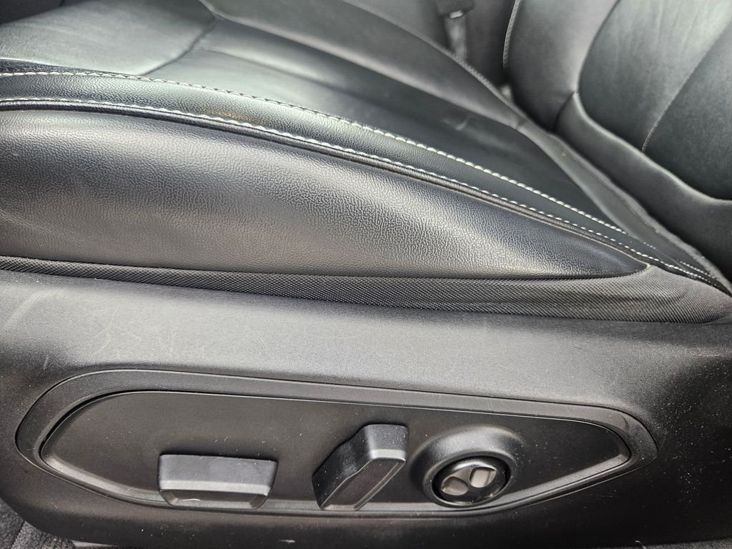 2022 Jeep Grand Cherokee Limited photo 16