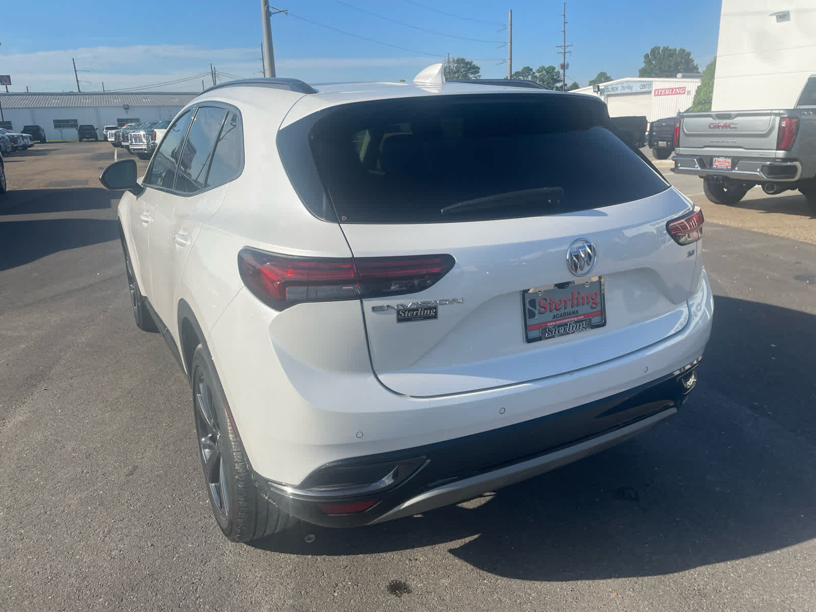 2023 Buick Envision Essence photo 7