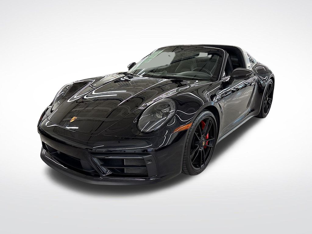 2023 Porsche 911 GTS