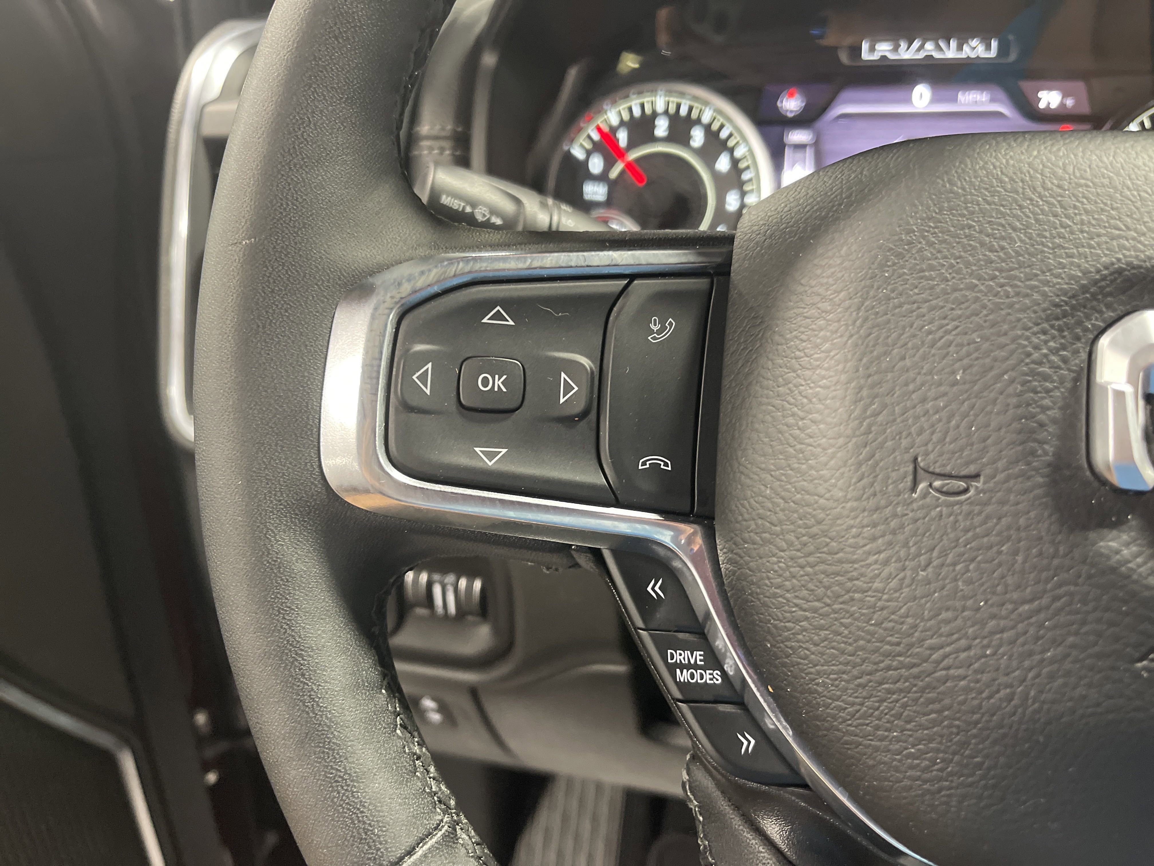 2025 Ram 1500 Laramie photo 8