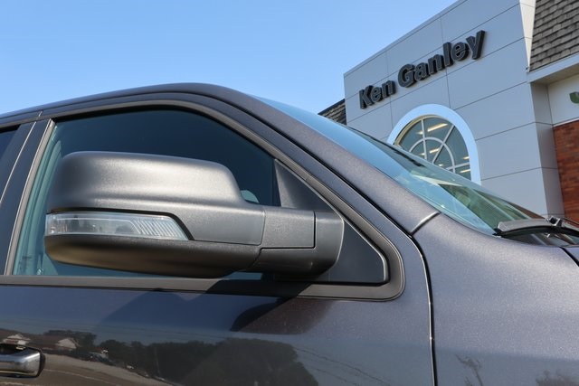 2026 Ram 1500 Big Horn photo 2