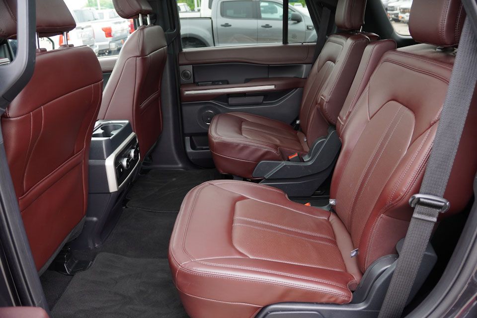 2024 Ford Expedition Limited photo 18