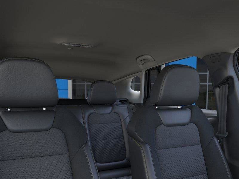 2025 Chevrolet Trax LT photo 16