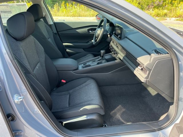 2025 Honda Accord SE photo 15