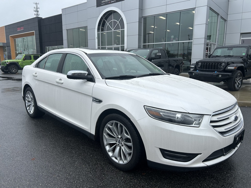 2016 Ford Taurus Limited