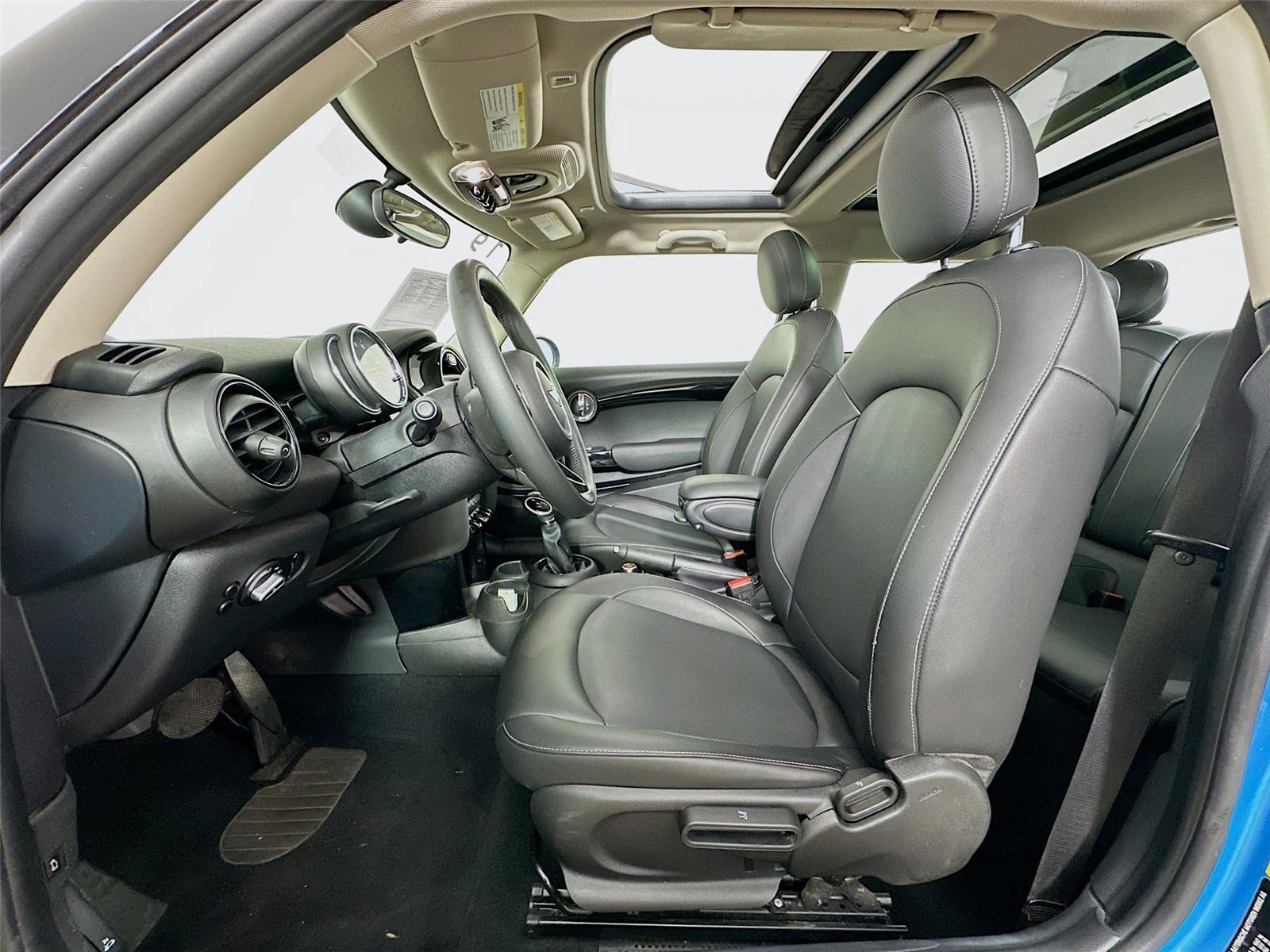 2019 Mini Cooper 2 Door Hardtop photo 20