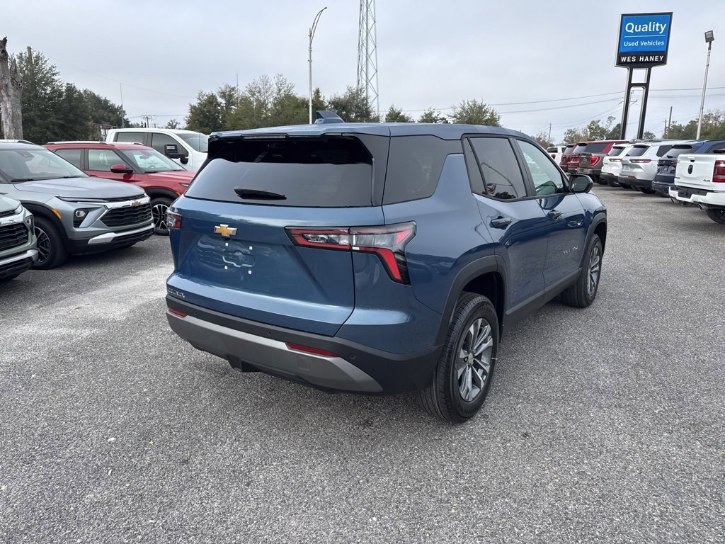 2026 Chevrolet Equinox LT photo 4