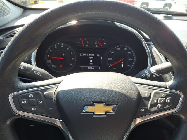 2018 Chevrolet Malibu 1LT photo 21