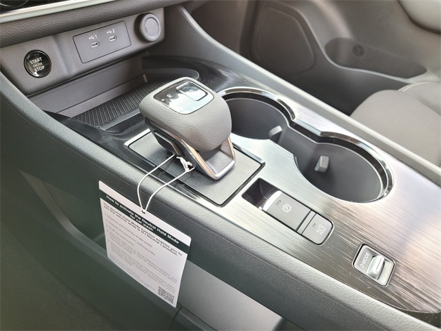 2026 Nissan Rogue S photo 17
