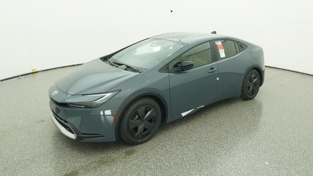 2026 Toyota Prius SE's photo