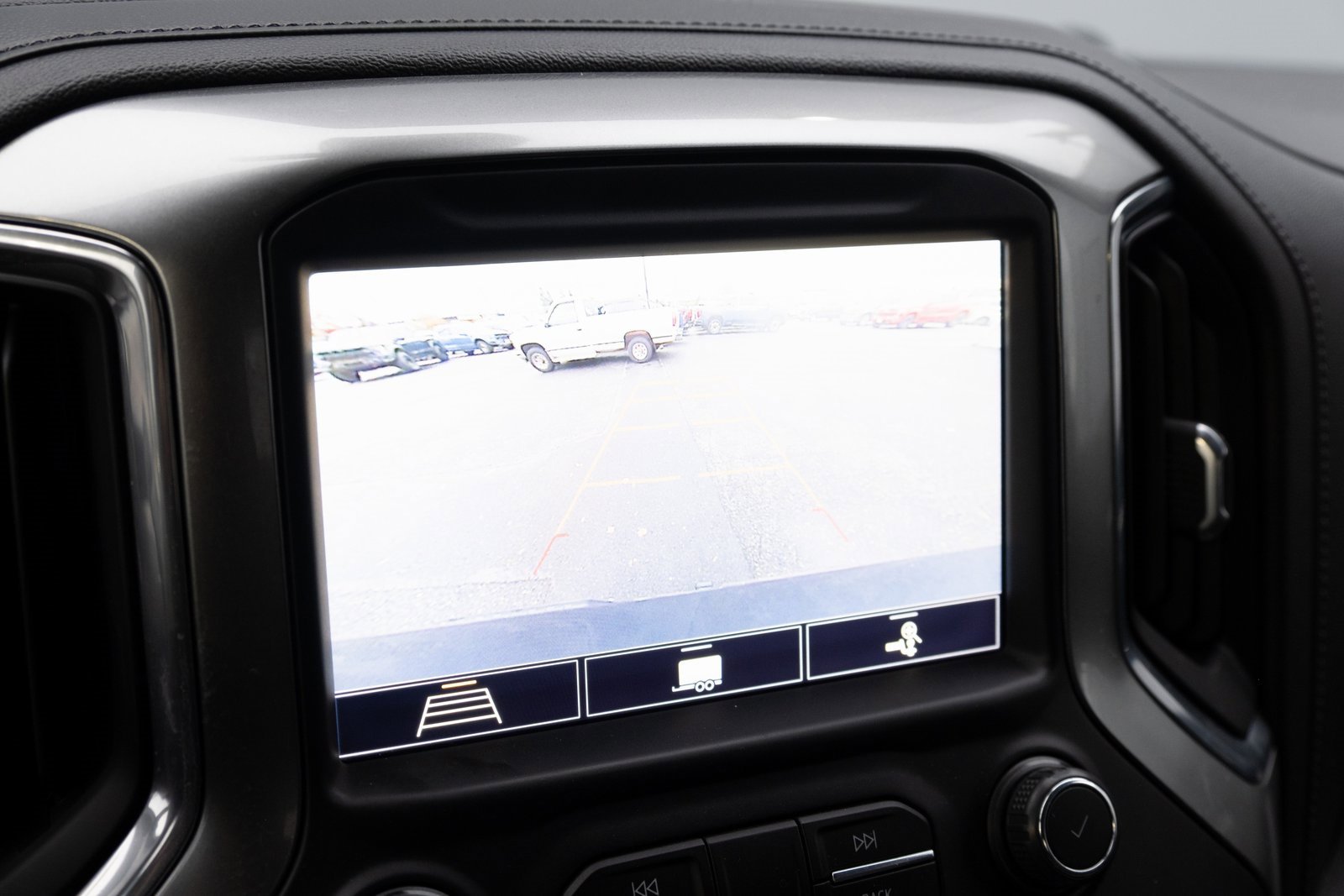 2020 Chevrolet Silverado 1500 LTZ photo 4