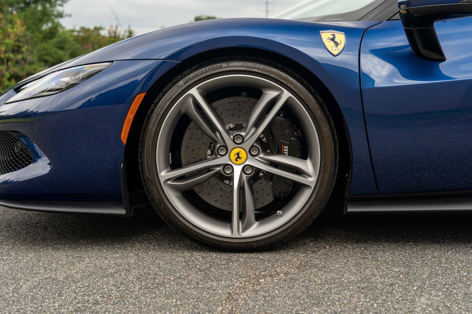 2023 Ferrari 296 GTB Base photo 9