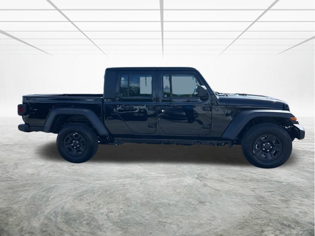 2025 Jeep Gladiator Sport photo 3