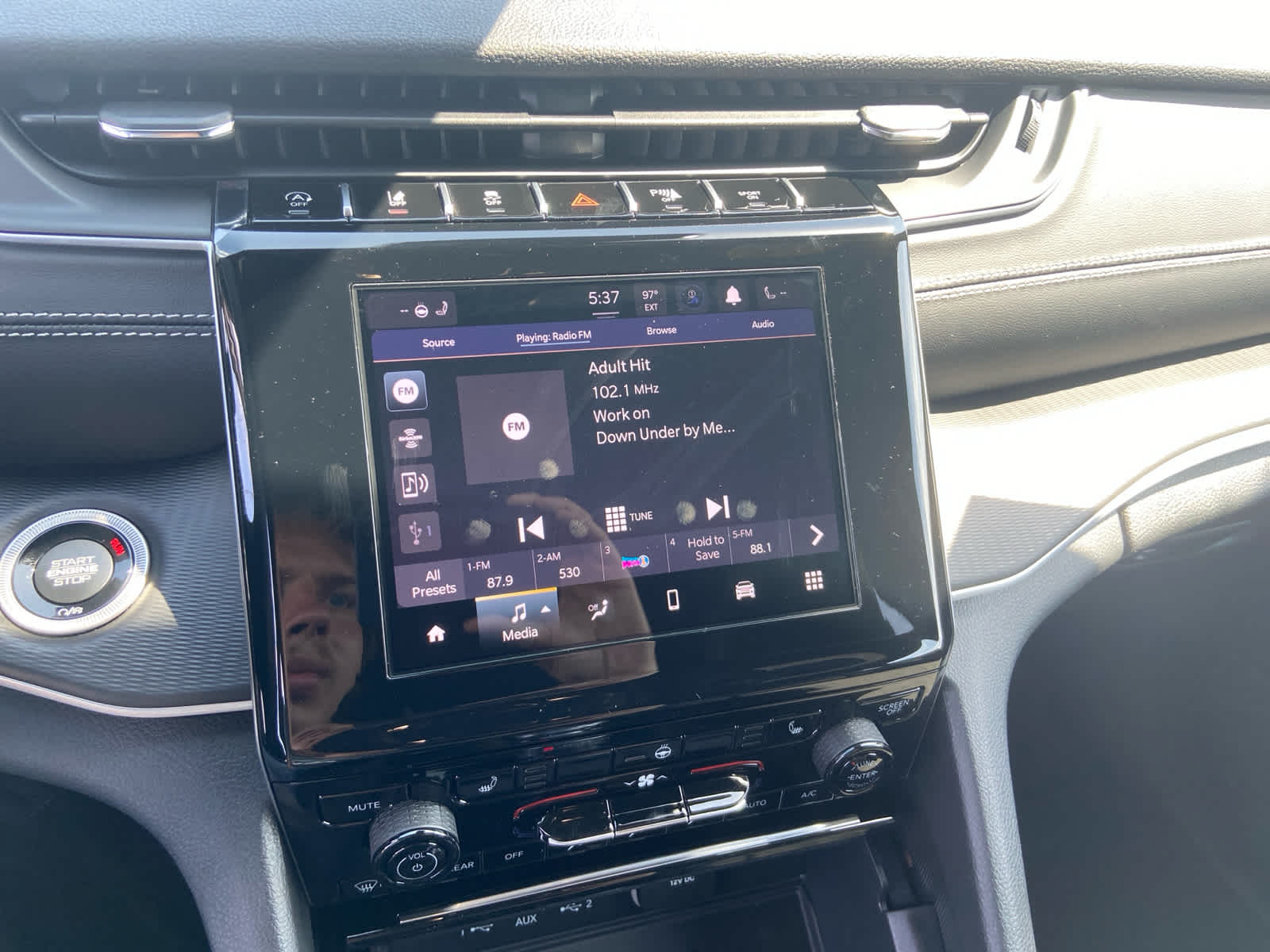 2025 Jeep Grand Cherokee Altitude photo 28