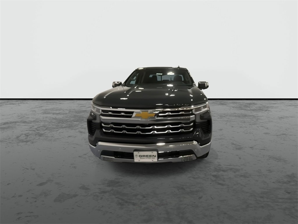 2026 Chevrolet Silverado 1500 LTZ photo 2