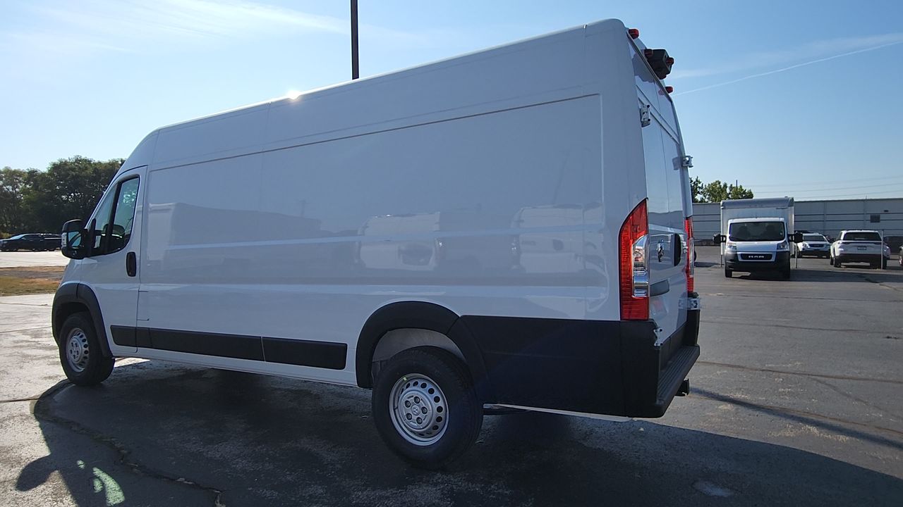 2026 Ram 3500 Tradesman photo 6