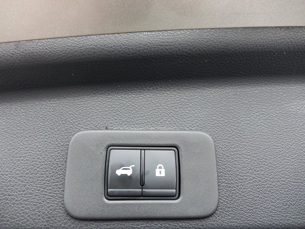 2025 NISSAN MURANO - Image 30