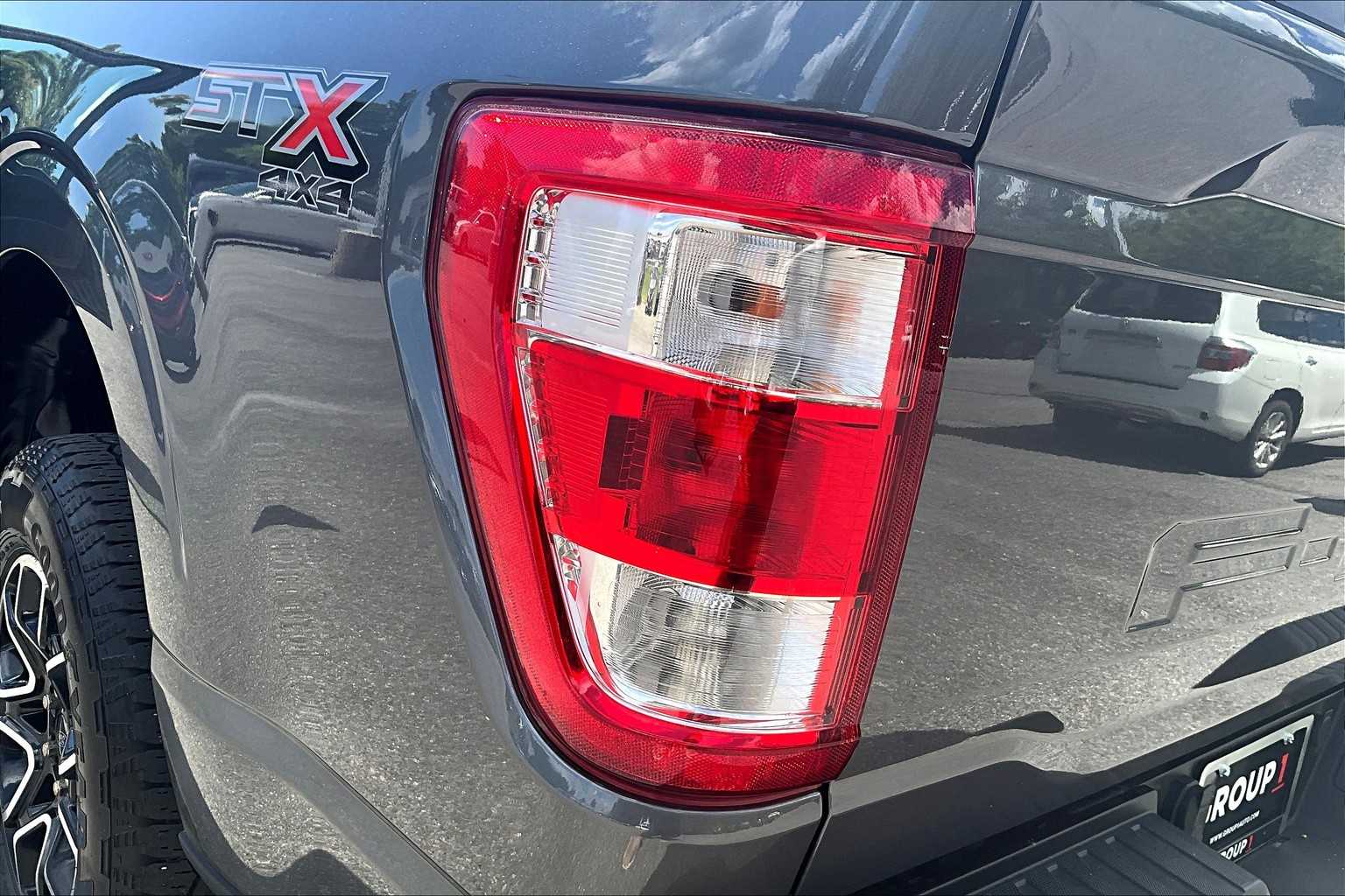 2022 Ford F-150 XL photo 24