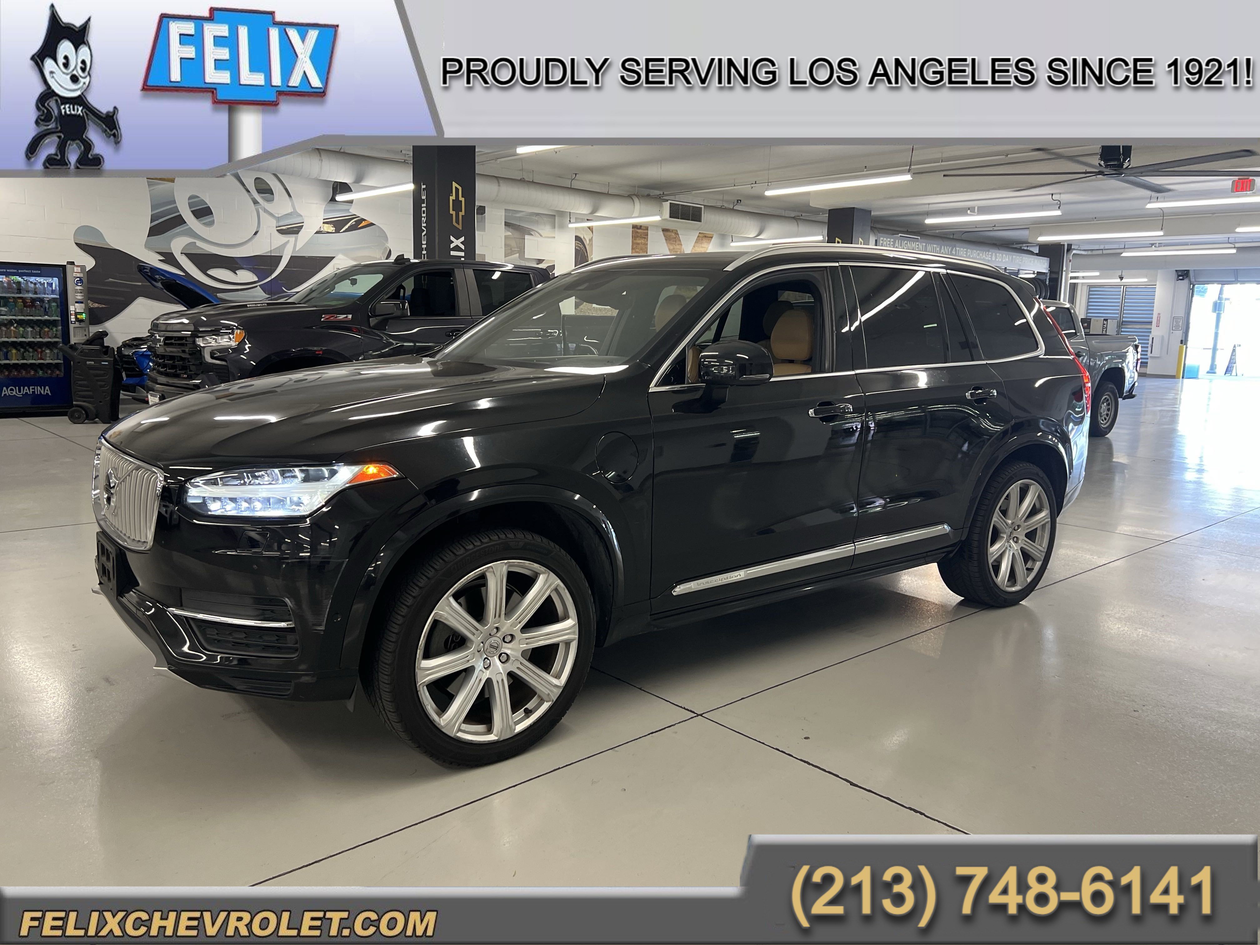 Used 2017 Onyx Black Metallic Volvo Inscription image 1