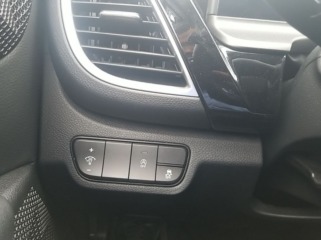 2024 Kia Seltos S photo 20