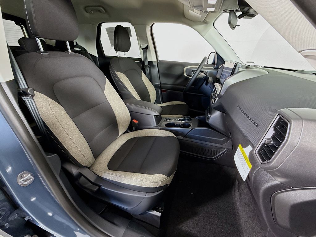 2025 Ford Bronco Sport Big Bend photo 26