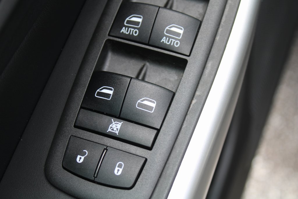 2022 Jeep Cherokee X photo 15
