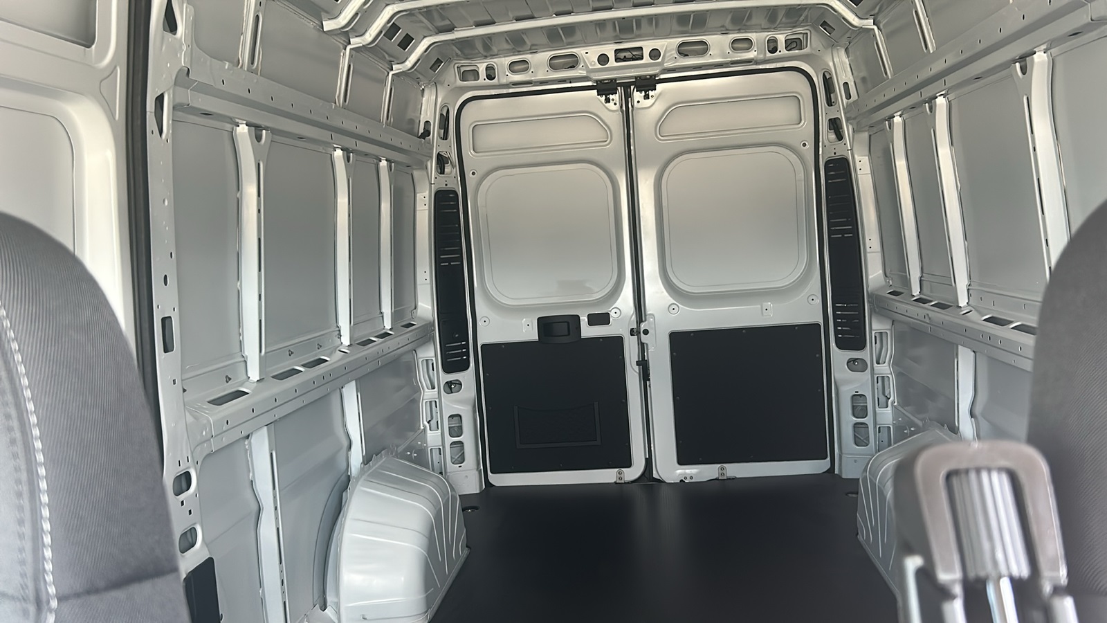 2026 Ram ProMaster 3500 photo 22
