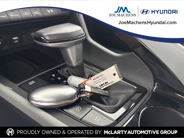 2024 Hyundai Elantra Hybrid Limited photo 23