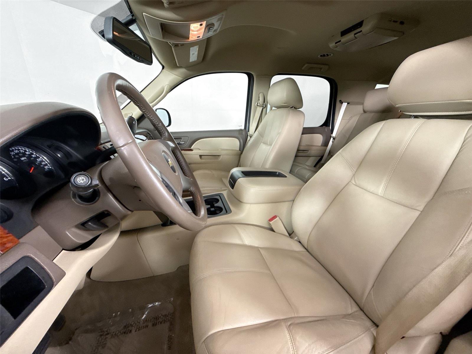 2013 Chevrolet Tahoe LT photo 14