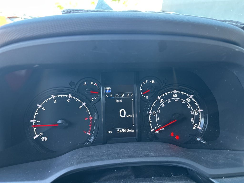 2020 Toyota 4Runner SR5 Premium photo 14