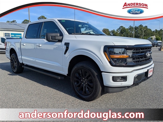 2025 Ford F-150 XLT's photo